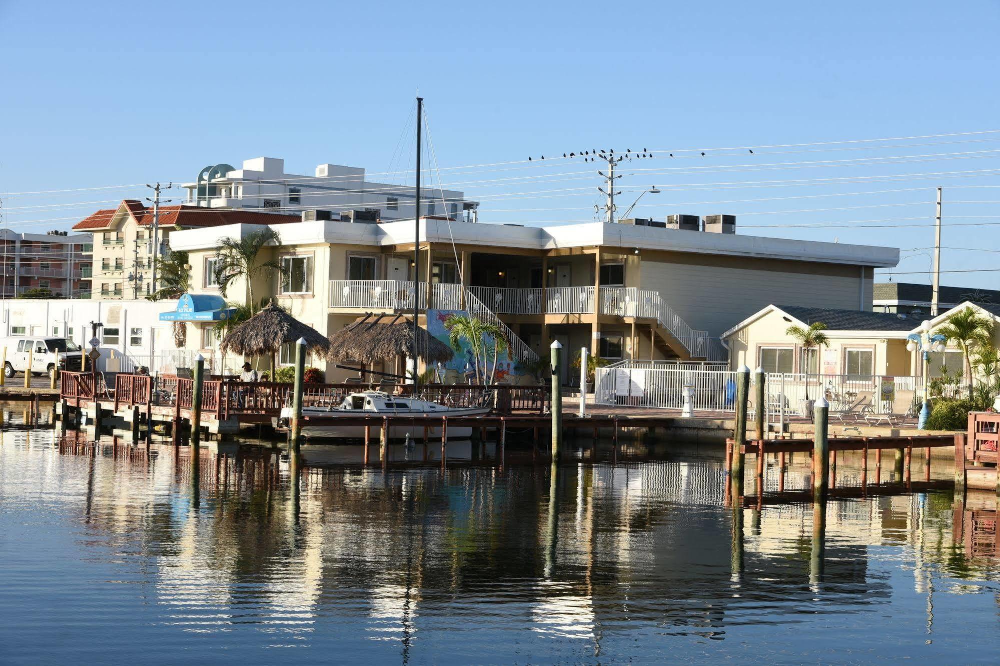 Bay Palms Waterfront Resort - Hotel And Marina St. Pete Beach Exterior foto